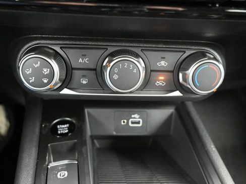 Certified 2025 Nissan Kicks S AWD/4WD image 18