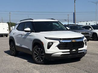 Used 2026 Chevrolet TrailBlazer LT FWD video 2