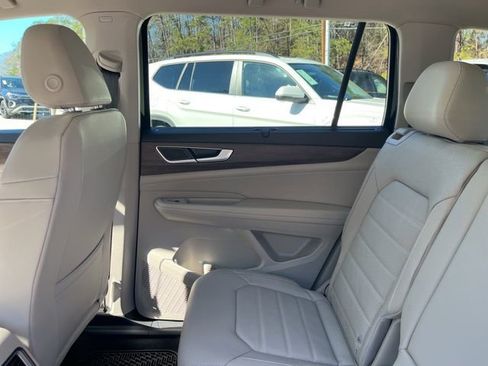 New 2026 Volkswagen Atlas SEL image 13
