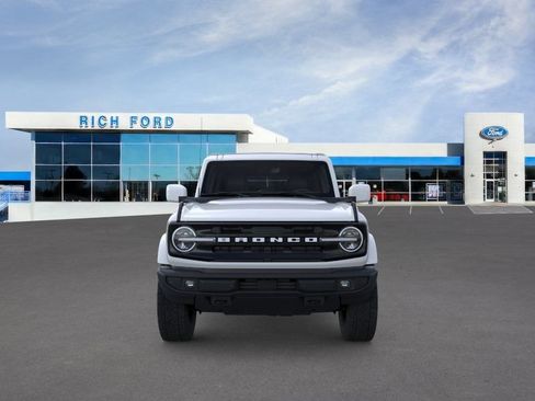 New 2026 Ford Bronco Outer Banks AWD/4WD image 6