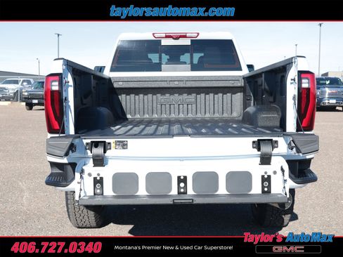 New 2026 GMC Sierra 3500 Denali w/ Denali Reserve Package image 46