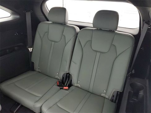 Used 2025 Kia Sorento SX Prestige w/ Sage Leather Package image 13