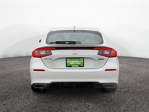 Used 2023 Honda Civic Sport Touring image 4