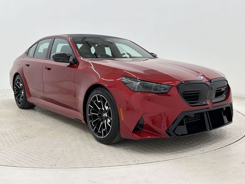 New 2026 BMW M5 w/ Executive Package AWD/4WD image 7