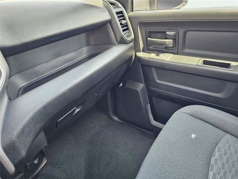 New 2026 RAM 2500 Tradesman AWD/4WD image 28
