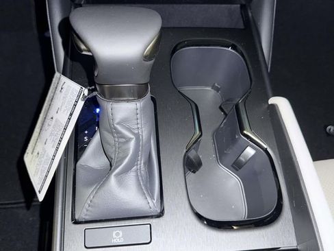 New 2025 Lexus ES 350 w/ Premium Package FWD image 15