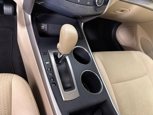 Used 2015 Nissan Altima 2.5 S w/ Special Edition Package FWD image 14