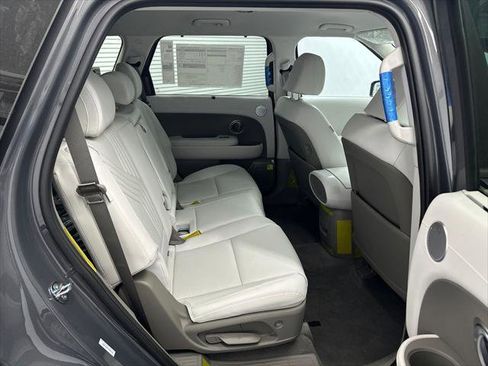 New 2026 Hyundai Palisade SEL FWD image 16