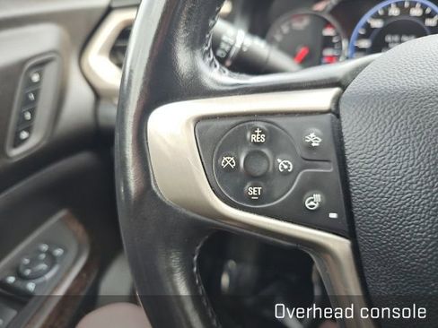 Used 2021 GMC Acadia Denali w/ GMC Pro Grade Package image 45