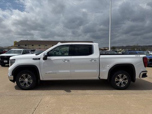 New 2026 GMC Sierra 1500 SLT w/ SLT Convenience Package AWD/4WD image 9