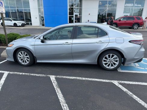 Used 2023 Toyota Camry LE FWD image 2