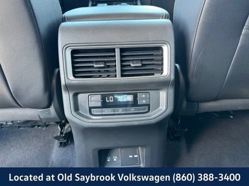 Certified 2024 Volkswagen Atlas SE AWD/4WD image 13