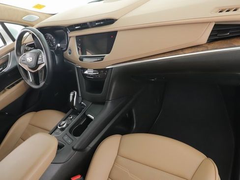 Used 2024 Cadillac XT5 Premium Luxury image 31