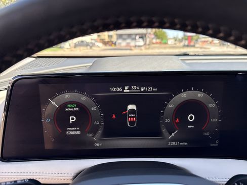 Certified 2024 Nissan Ariya AWD image 15