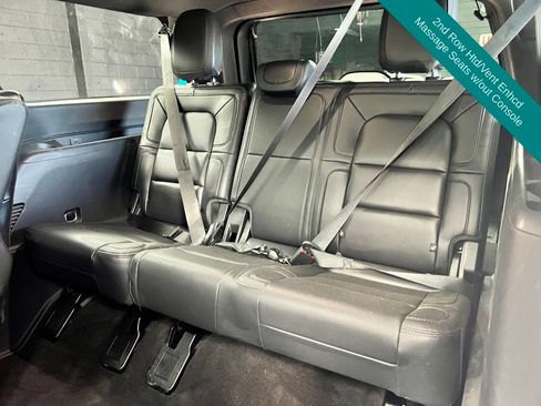 Used 2023 Lincoln Navigator L Reserve AWD/4WD image 23