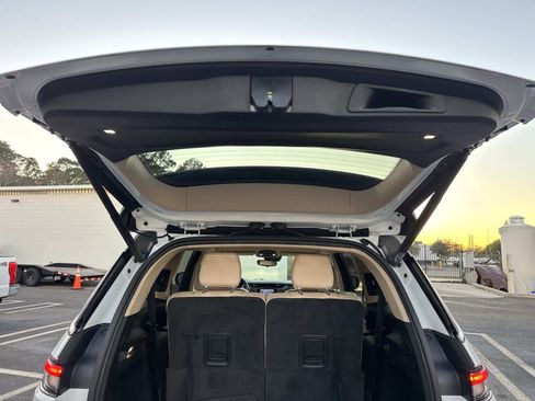 Used 2021 Jeep Grand Cherokee L Limited image 12