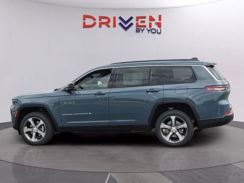 New 2026 Jeep Grand Cherokee L Limited image 2