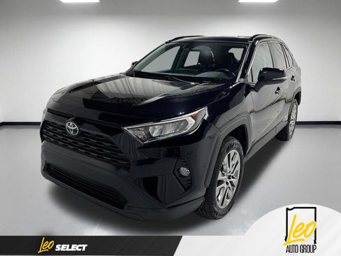 Used 2020 Toyota RAV4 XLE Premium AWD/4WD image 1