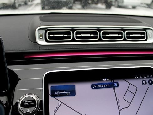 Used 2025 Mercedes-Benz S 580 4MATIC Sedan image 15