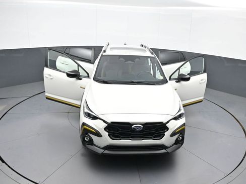 Used 2024 Subaru Crosstrek 2.5i Sport w/ Crosstrek Mirror Package image 45