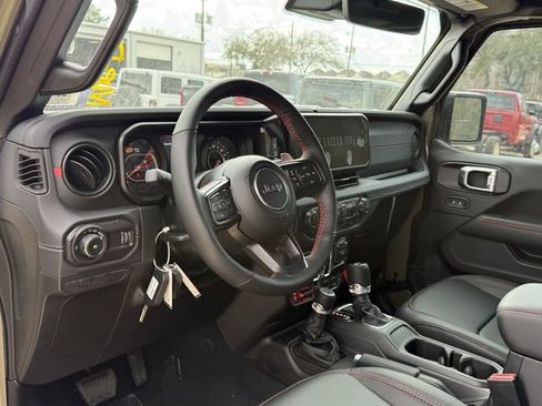 New 2026 Jeep Wrangler Unlimited Rubicon 392 AWD/4WD image 14