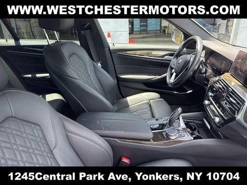 Used 2021 BMW 530i w/ Convenience Package RWD image 16