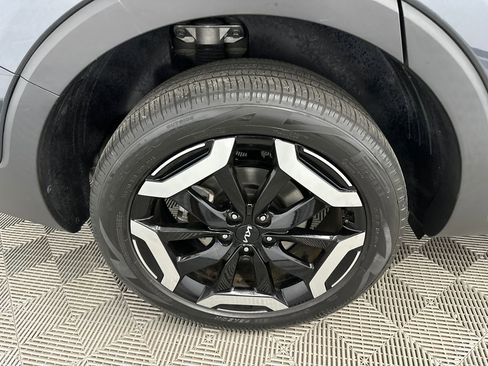 Used 2024 Kia Telluride S AWD/4WD image 18