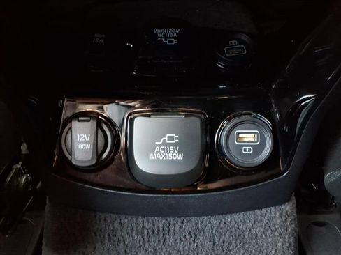 Used 2023 Kia Sorento SX Prestige image 32