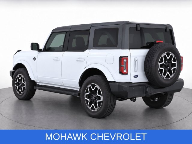 Used 2023 Ford Bronco Outer Banks AWD/4WD image 3
