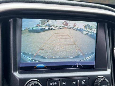 Used 2018 Chevrolet Colorado Z71 image 32