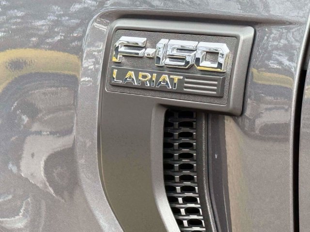 Used 2022 Ford F150 Lariat w/ Equipment Group 502A High AWD/4WD image 12
