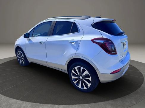 Used 2017 Buick Encore Essence FWD image 6