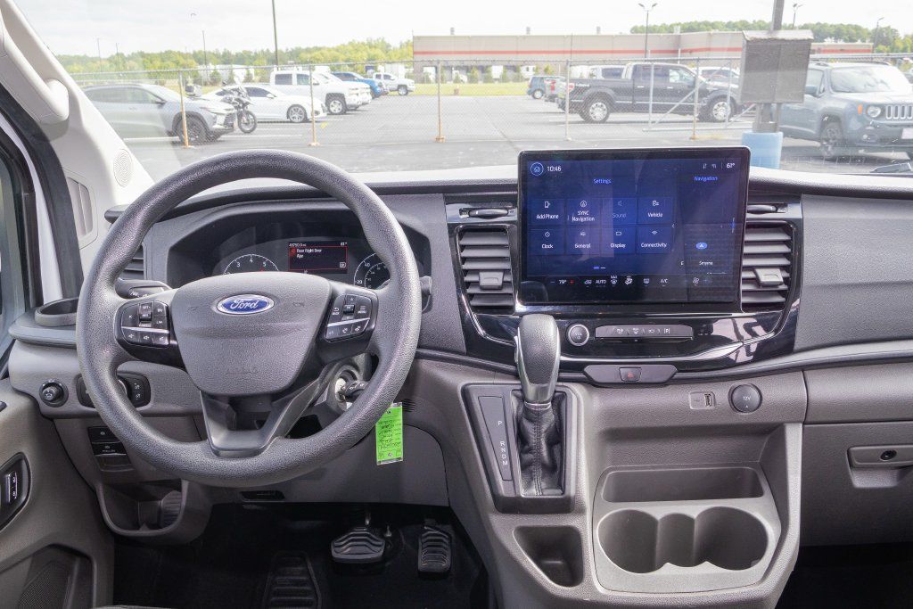 Used 2023 Ford Transit 350 XLT RWD image 17
