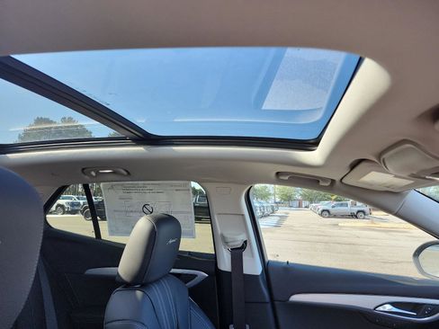 New 2026 Buick Envision Avenir image 8