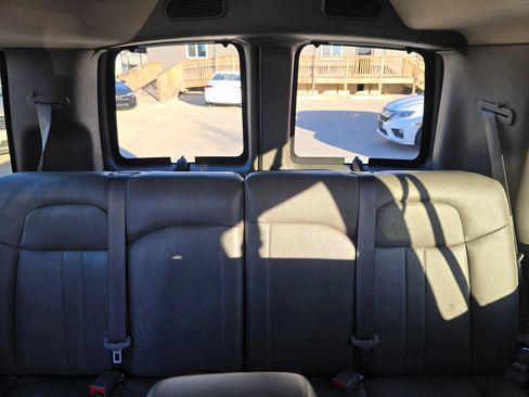 Used 2016 Chevrolet Express 2500 LS image 32