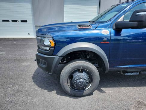 New 2024 RAM 5500 Tradesman image 10