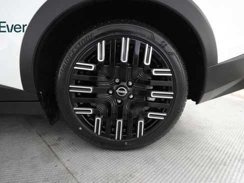 Used 2026 Nissan Leaf Platinum+ FWD image 9