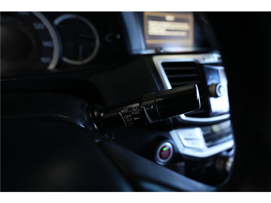 Used 2015 Honda Accord EX-L image 25