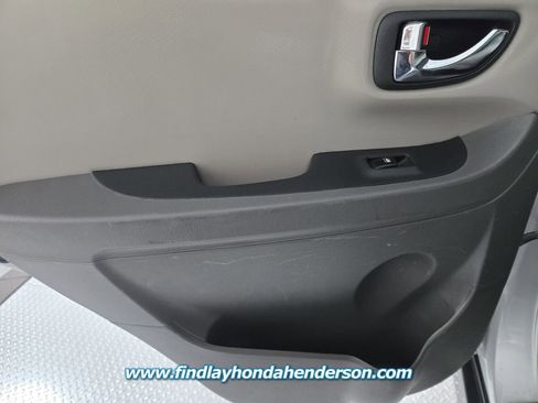 Used 2005 Hyundai Santa Fe GLS image 24