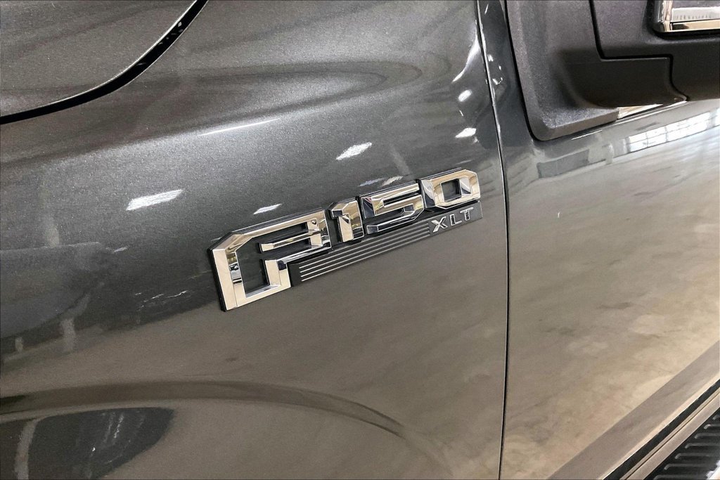 Certified 2019 Ford F150 XLT w/ Equipment Group 302A Luxury AWD/4WD image 8