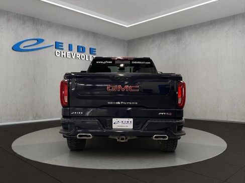 Used 2024 GMC Sierra 1500 AT4 w/ Technology Package AWD/4WD image 14