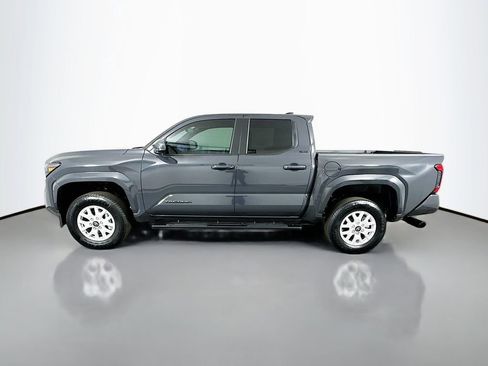 Certified 2025 Toyota Tacoma SR5 AWD/4WD image 8