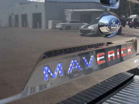 Used 2023 Ford Maverick Lariat w/ Lariat Luxury Package AWD/4WD image 7