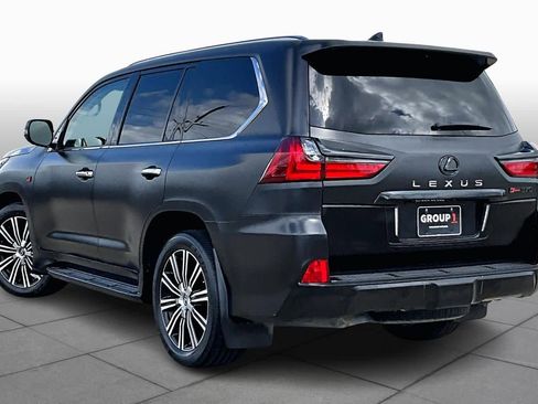 Used 2019 Lexus LX 570 4WD w/ Luxury Package image 12