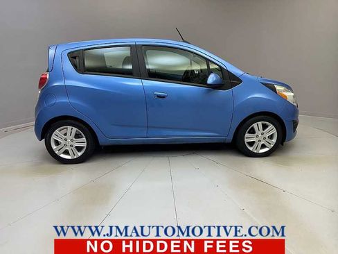 Used 2015 Chevrolet Spark LT image 6