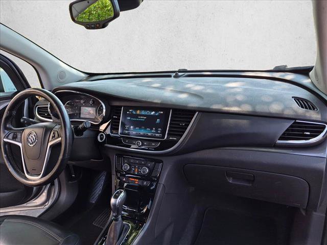 Used 2019 Buick Encore Essence FWD image 21