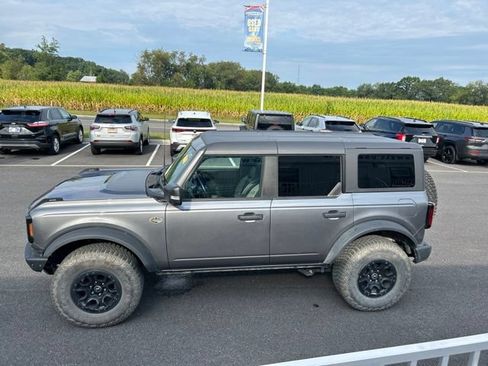 Used 2024 Ford Bronco Wildtrak AWD/4WD image 2