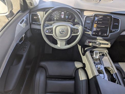 Used 2022 Volvo XC90 T8 Inscription w/ Advanced Package image 16