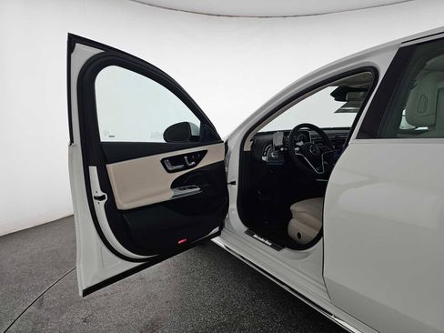 New 2026 Mercedes-Benz E 350 Sedan image 19