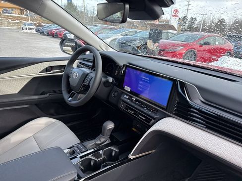 New 2026 Toyota Camry XLE image 4